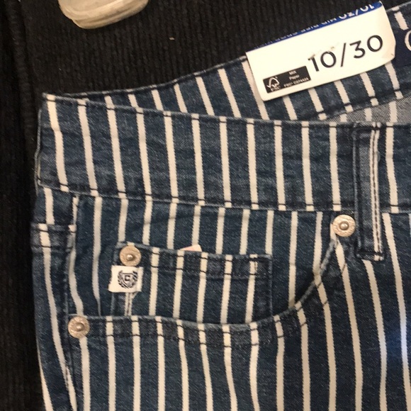 NWT CHAPS Mid-Rise Crop Kick Zip Front Striped Jeans-Size 10/30/Inseam 26 - Picture 8 of 11